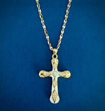 Load image into Gallery viewer, Majestic Cross