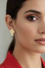 Load image into Gallery viewer, Elegant Earrings