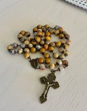 Load image into Gallery viewer, Crazy Lace Agate