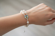 Load image into Gallery viewer, Peach Agate Open Bracelet